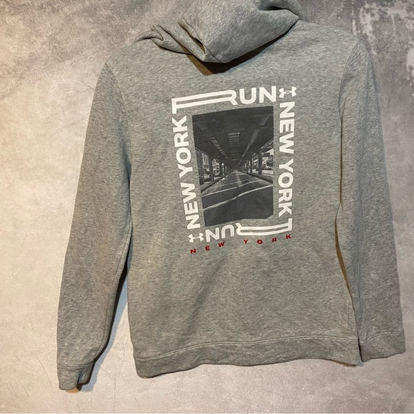 Under Armour Mens Hoodie Small Gray Run New York ColdGear Kangaroo Pocket - Picture 4 of 11